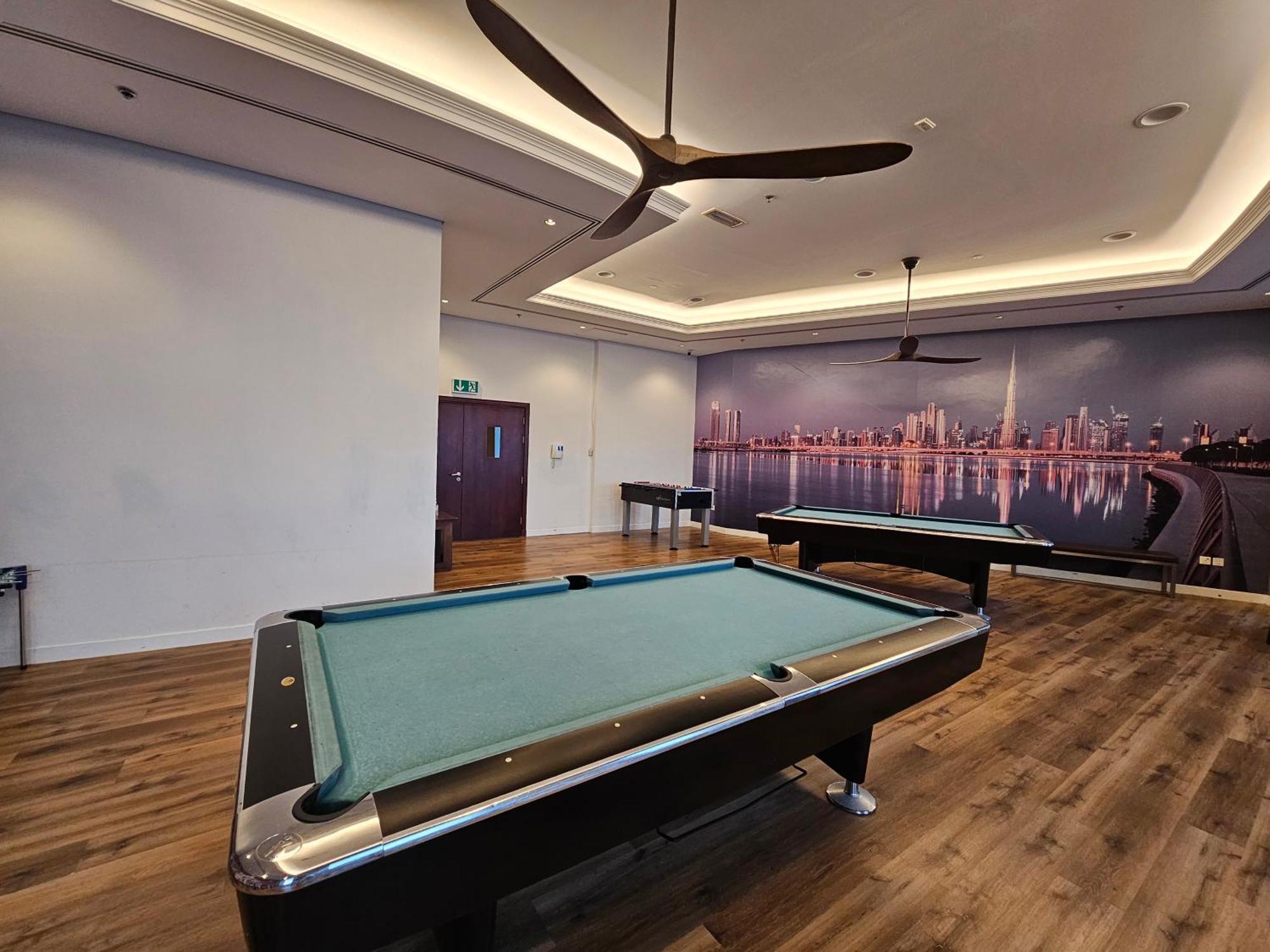 Super Host At Highest Residential Tower In The World, Private Rooms In A Shared Apartment Dubai Esterno foto